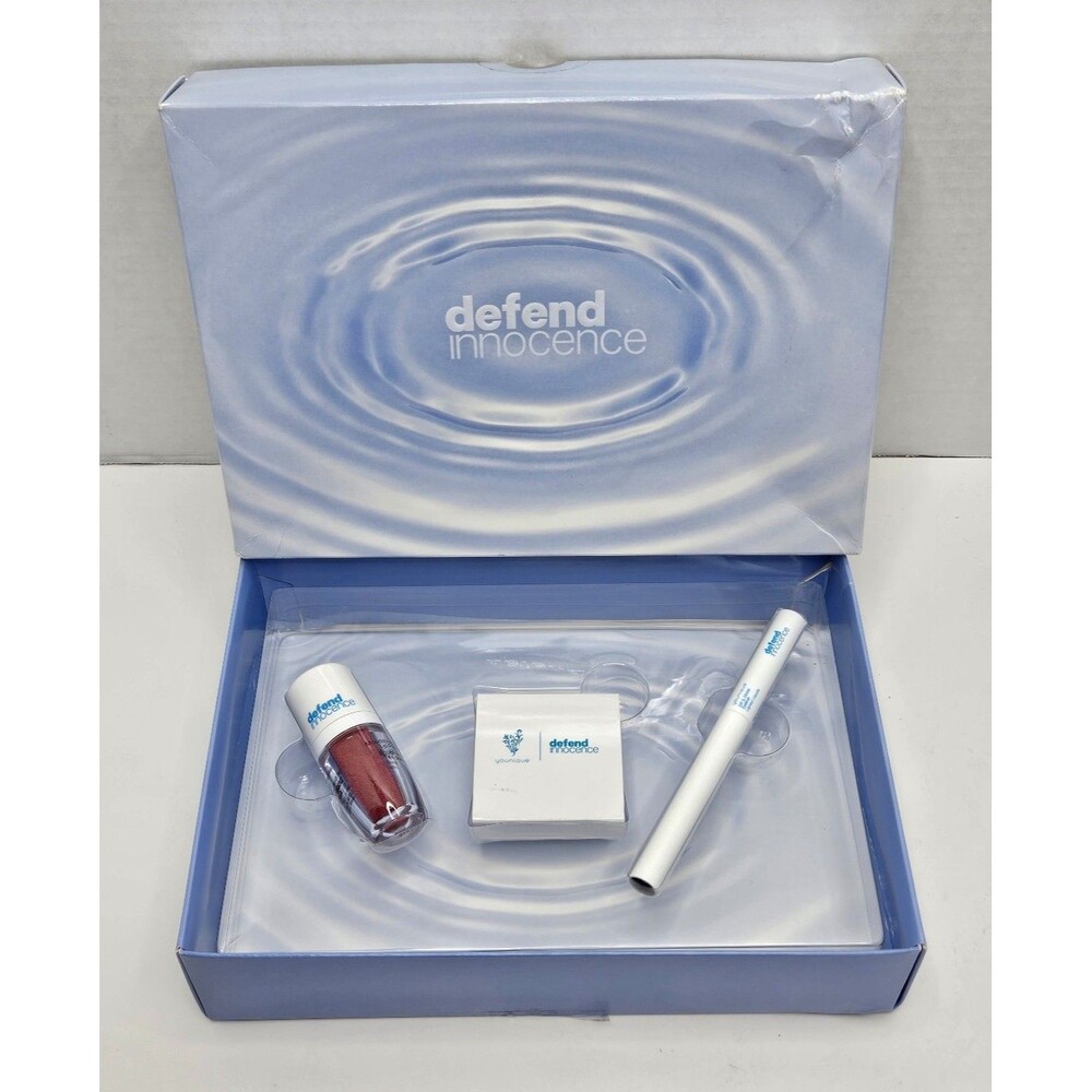 Younique Defend Innocence Gift Set Eyeliner, Pressed Shadow & Lip Powder New